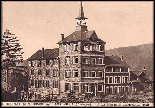 Orphelinat de Don Bosco en construction en 1936